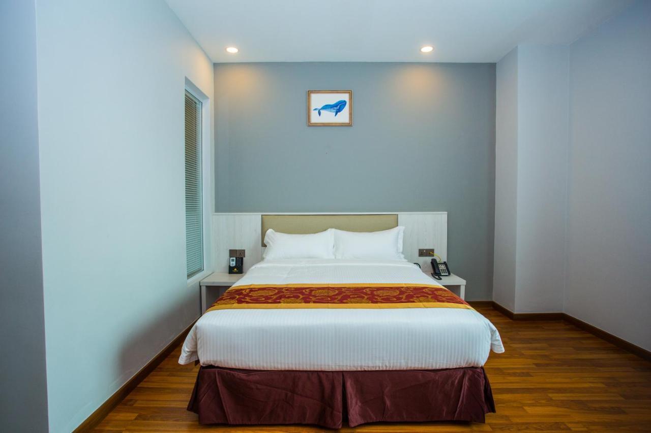 ออสติน พาร์ค โฮเต็ล Hotel ยะโฮร์บาห์รู ภายนอก รูปภาพ